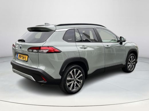 Toyota Corolla Cross Hybrid 200 Dynamic | Stoel- + stuurverwarming | Navigatie | Keyless entry | LED koplampen | ActivLease financial lease