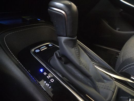 Toyota Corolla Touring Sports 2.0 Hybrid Dynamic | Trekhaak | Apple CarPlay | Rijklaarprijs incl. garantie | ActivLease financial lease