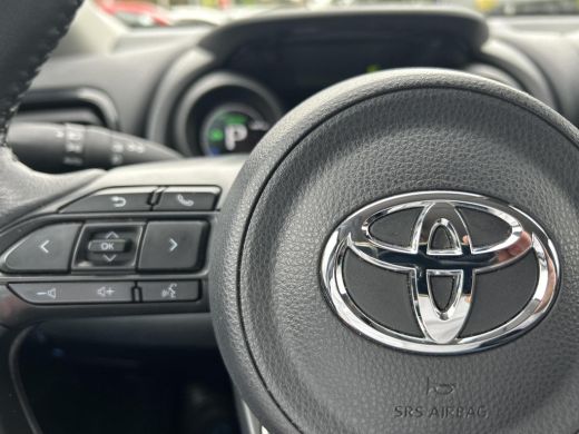 Toyota Yaris 1.5 Hybrid Dynamic ActivLease financial lease