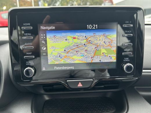 Toyota Yaris 1.5 Hybrid Dynamic ActivLease financial lease