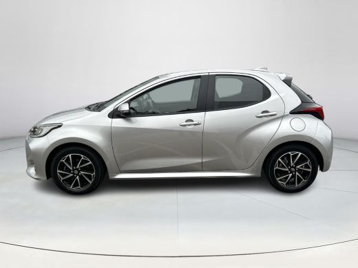 Toyota Yaris 1.5 Hybrid Dynamic ActivLease financial lease