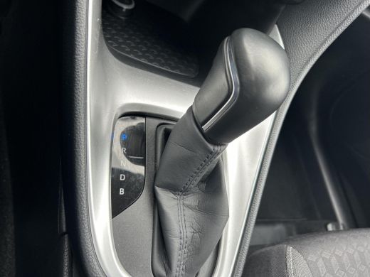 Toyota Yaris 1.5 Hybrid Dynamic ActivLease financial lease