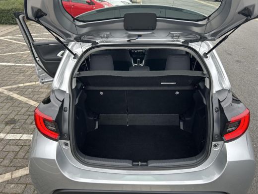 Toyota Yaris 1.5 Hybrid Dynamic ActivLease financial lease