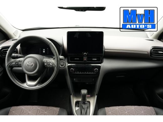 Toyota Yaris Cross 1.5 Hybrid 130 Executive|STUUR/STOELVERW. ActivLease financial lease