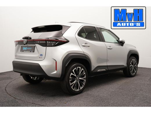 Toyota Yaris Cross 1.5 Hybrid 130 Executive|STUUR/STOELVERW. ActivLease financial lease