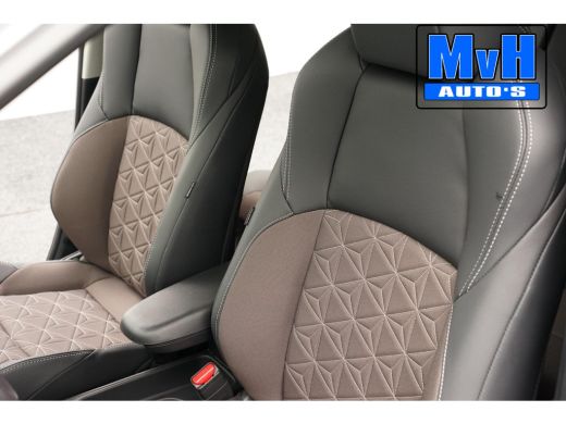 Toyota Yaris Cross 1.5 Hybrid 130 Executive|STUUR/STOELVERW. ActivLease financial lease