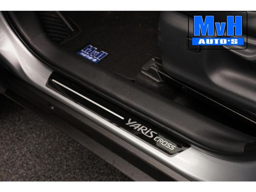 Toyota Yaris Cross 1.5 Hybrid 130 Executive|STUUR/STOELVERW. ActivLease financial lease