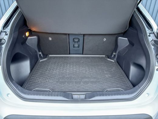 Toyota Yaris Cross 1.5 Hybrid AWD Adventure | Blind Spot | Stoel & Stuur verw. | Parkeersensoren | Prijs Rijklaar!! ActivLease financial lease