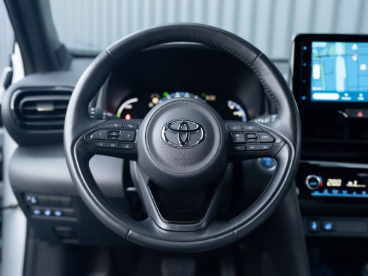 Toyota Yaris Cross 1.5 Hybrid AWD Adventure | Blind Spot | Stoel & Stuur verw. | Parkeersensoren | Prijs Rijklaar!! ActivLease financial lease