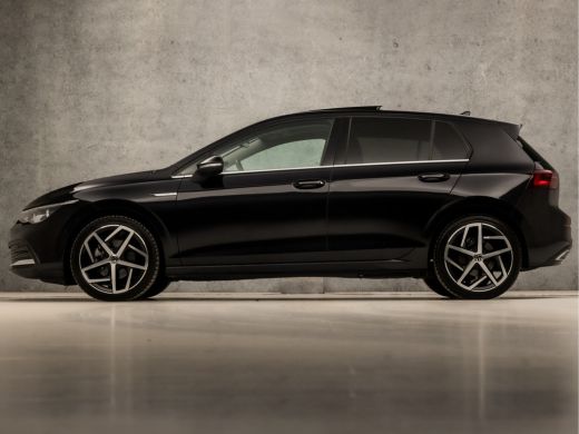 Volkswagen Golf 1.5 TSI Sport (SCHUIFDAK, 4 CILINDER, MEMORY SEATS, HEAD-UP DISPLAY, STUUR/STOELVERWARMING, DYNAM... ActivLease financial lease