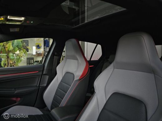 Volkswagen Golf 2.0 TSI GTI Panorama/IQ Light/Leder/Keyless ActivLease financial lease