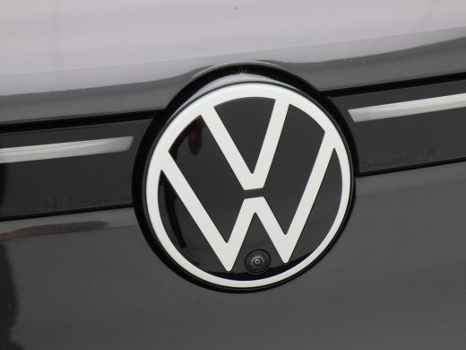 Volkswagen ID.4 First Max 77 kWh 205 Pk Automaat | Panoramadak | 360 Camera | Sensoren | Elektrische Achterklep |... ActivLease financial lease
