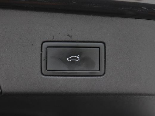 Volkswagen ID.4 First Max 77 kWh 205 Pk Automaat | Panoramadak | 360 Camera | Sensoren | Elektrische Achterklep |... ActivLease financial lease