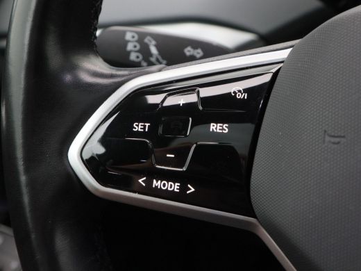 Volkswagen ID.4 First Max 77 kWh 205 Pk Automaat | Panoramadak | 360 Camera | Sensoren | Elektrische Achterklep |... ActivLease financial lease