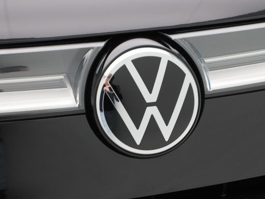 Volkswagen Multivan 1.4 eHybrid 218 Pk Automaat 6-Persoons | Elektrische schuifdeur | Trekhaak | Panoramadak | LED | ... ActivLease financial lease