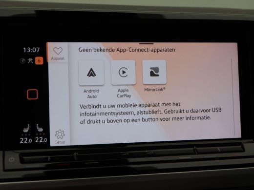 Volkswagen Multivan 1.4 eHybrid 218 Pk Automaat 6-Persoons | Elektrische schuifdeur | Trekhaak | Panoramadak | LED | ... ActivLease financial lease