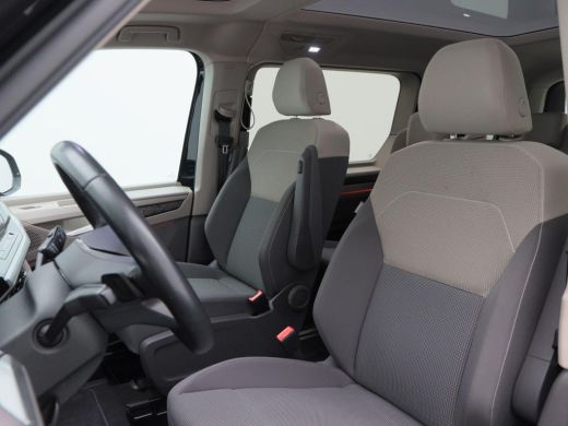 Volkswagen Multivan 1.4 eHybrid 218 Pk Automaat 6-Persoons | Elektrische schuifdeur | Trekhaak | Panoramadak | LED | ... ActivLease financial lease
