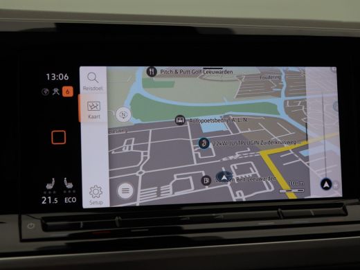 Volkswagen Multivan 1.4 eHybrid 218 Pk Automaat 6-Persoons | Elektrische schuifdeur | Trekhaak | Panoramadak | LED | ... ActivLease financial lease