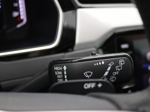 Volkswagen Passat Variant 1.4 TSI PHEV GTE Business 218PK DSG Pano-Schuifdak, Trekhaak, Adaptieve Cruise Control, A... ActivLease financial lease