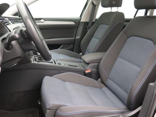 Volkswagen Passat Variant 1.4 TSI PHEV GTE Business 218PK DSG Pano-Schuifdak, Trekhaak, Adaptieve Cruise Control, A... ActivLease financial lease