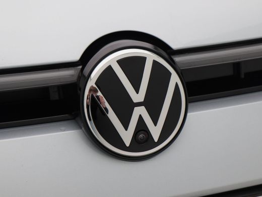 Volkswagen Passat Variant 1.5 eHybrid 272 Pk Automaat R-Line Edition | Trekhaak | 360° Camera | Panoramadak | Digit... ActivLease financial lease