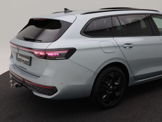 Volkswagen Passat Variant 1.5 eHybrid 272 Pk Automaat R-Line Edition | Trekhaak | 360° Camera | Panoramadak | Digit... ActivLease financial lease