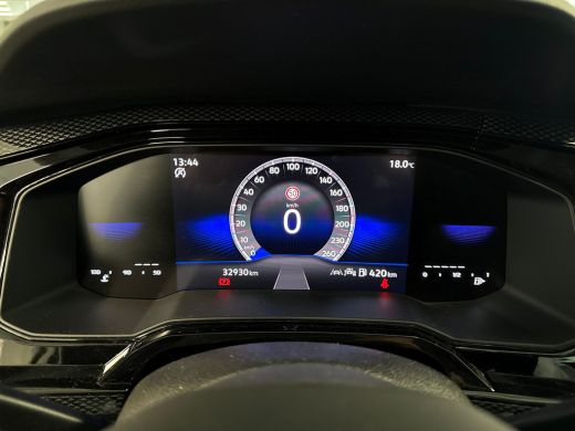 Volkswagen Polo 1.0 95pk TSI Life Edition Parkeersensoren achter | App-connect | Adaptive Cruise Control ActivLease financial lease