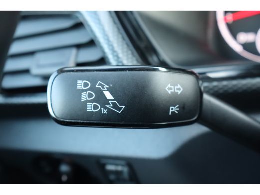 Volkswagen T-Cross 1.0 TSI Life 110PK | Airco | Cruise control adaptief | Hill hold functie ActivLease financial lease