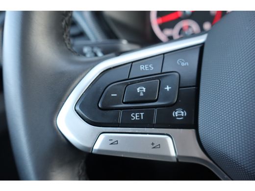 Volkswagen T-Cross 1.0 TSI Life 110PK | Airco | Cruise control adaptief | Hill hold functie ActivLease financial lease