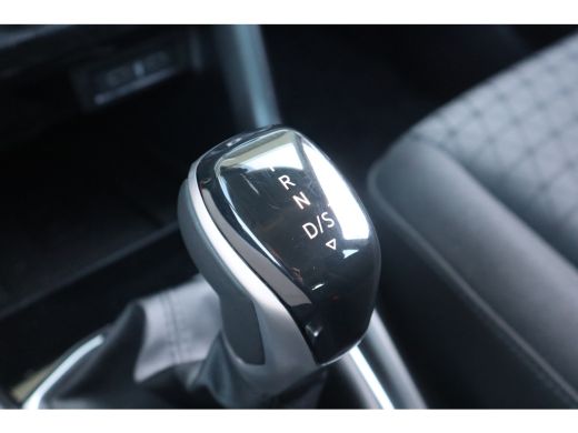 Volkswagen T-Cross 1.0 TSI Life 110PK | Airco | Cruise control adaptief | Hill hold functie ActivLease financial lease