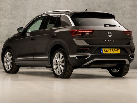 Volkswagen T-Roc 1.5 TSI Sport 150Pk (PANORAMADAK, VIRTUAL COCKPIT, APPLE CARPLAY, STUUR/STOELVERWARMING, LEDER, L... ActivLease financial lease