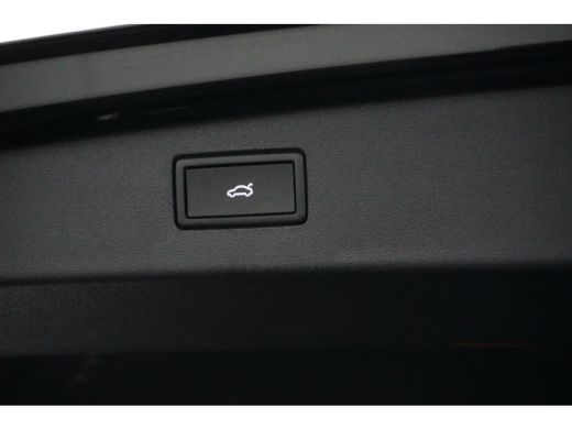 Volkswagen Tiguan 1.5 eTSI 110 kW Life | TREKHAAK | STUUR + STOELVERW. | CAMERA | CRUISE. CONTROL | APP. CONNECT | ActivLease financial lease