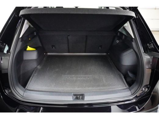 Volkswagen Tiguan 1.5 eTSI 150 pk Life 7-DSG | Wegklapbare Trekhaak | Achteruitrijcamera | Stoel/stuur verwarming | ActivLease financial lease