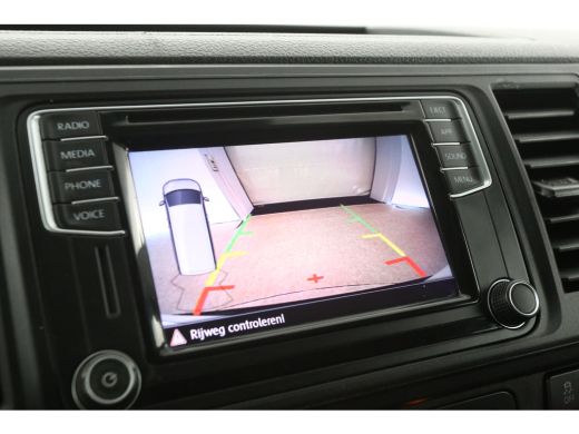 Volkswagen Transporter 2.0 TDI 140PK L2H1 | Airco | Cruise | Camera | Parkeersensoren ActivLease financial lease
