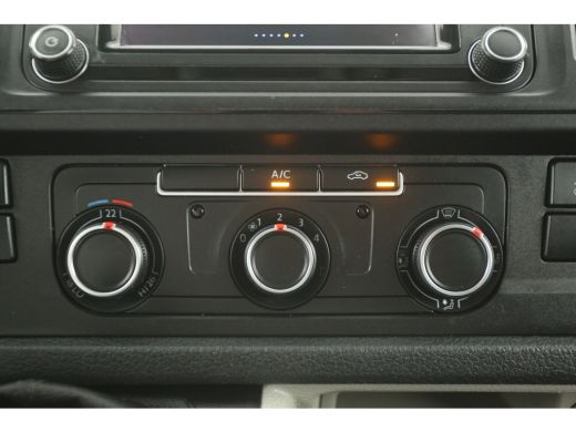 Volkswagen Transporter 2.0 TDI 140PK L2H1 | Airco | Cruise | Camera | Parkeersensoren ActivLease financial lease