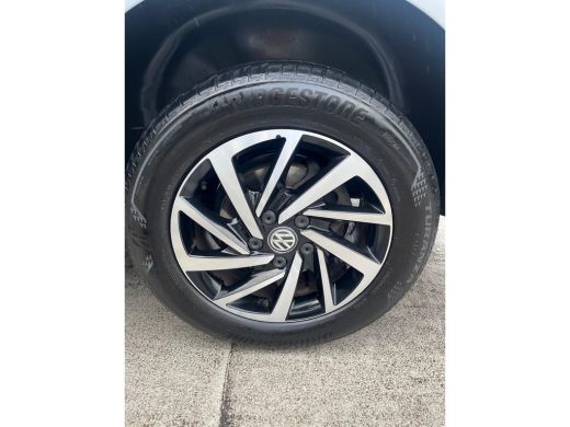 Volkswagen Transporter 2.0 TDI L1H1 28 Bulli | Trekhaak | 2 stoelen | Lederen bekleding | Groot Navi | Camera achter | A... ActivLease financial lease