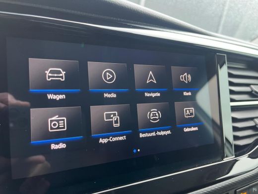 Volkswagen Transporter 2.0 TDI L1H1 28 Bulli | Trekhaak | 2 stoelen | Lederen bekleding | Groot Navi | Camera achter | A... ActivLease financial lease