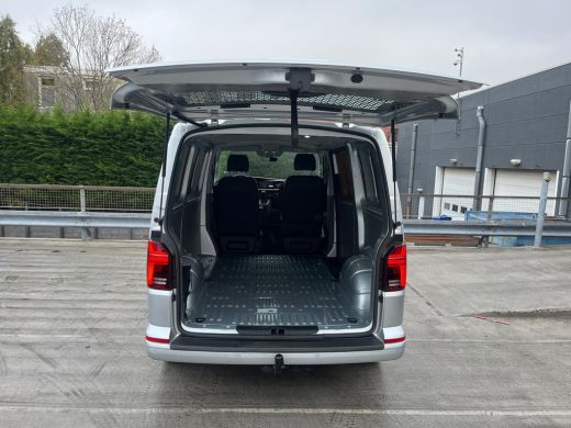 Volkswagen Transporter 2.0 TDI L1H1 28 Bulli | Trekhaak | 2 stoelen | Lederen bekleding | Groot Navi | Camera achter | A... ActivLease financial lease
