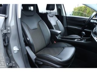 Jeep Compass 4xe 240 Plug-in Hybrid Electric Overland | Achteruitrijcamera | Airco (automatisch) | Apple Carpl...