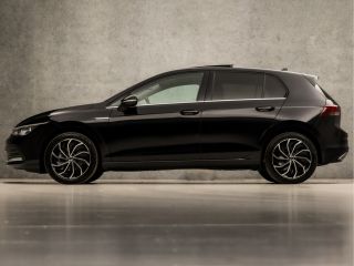 Volkswagen Golf 1.5 TSI Sport (SCHUIFDAK, 4 CILINDER, APPLE CARPLAY, MEMORY SEATS, CAMERA, SFEERVERLICHTING, ALCA...