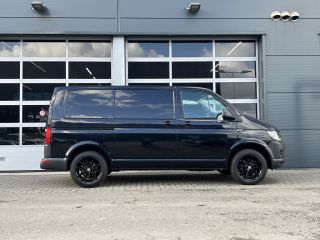 Volkswagen Transporter 2.0 TDI L1H1 Trendline |17 " | Cruise Control | Achterklep | 3-Zits | Bluetooth | Trekhaak