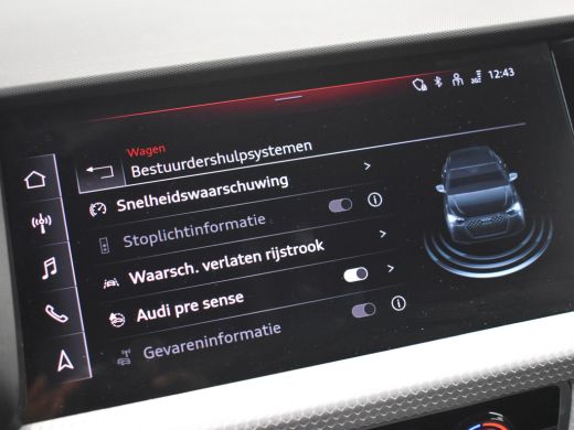 Audi A1 Sportback Sportback 25 TFSI S edition l S-Line in en exterieur l Sfeerverlichting l Parkeersensoren l App C... ActivLease financial lease