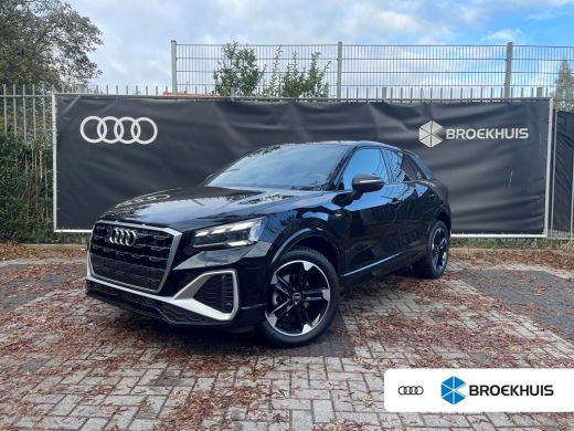 Audi Q2 35 TFSI S line | Sonos | Trekhaak afneembaar | Lederen bekleding | 18" LM velgen | Audi Q2 35 TFSI S line | Sonos | Trekhaak afneembaar | Lederen bekleding | 18" LM velgen |