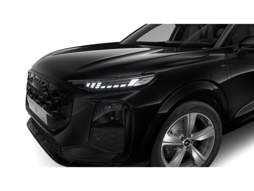 Audi Q3 S edition | Adaptive cruise control | Audi sound system | Cruise control ActivLease financial lease