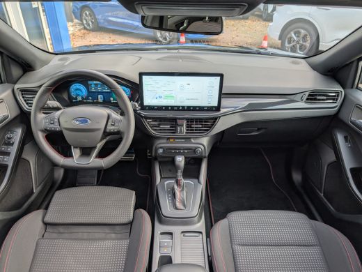 Ford Focus 1.0 EcoBoost Hybrid ST Line X 155pk | Pano | B&O | Adap. Cruise | Elek. Achterklep | Dodehoek | A... ActivLease financial lease