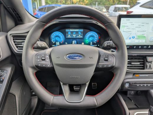 Ford Focus 1.0 EcoBoost Hybrid ST Line X 155pk | Pano | B&O | Adap. Cruise | Elek. Achterklep | Dodehoek | A... ActivLease financial lease