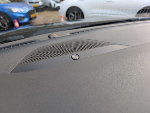 Ford Focus 1.0 EcoBoost Hybrid ST Line X 155pk | Pano | B&O | Adap. Cruise | Elek. Achterklep | Dodehoek | A... ActivLease financial lease
