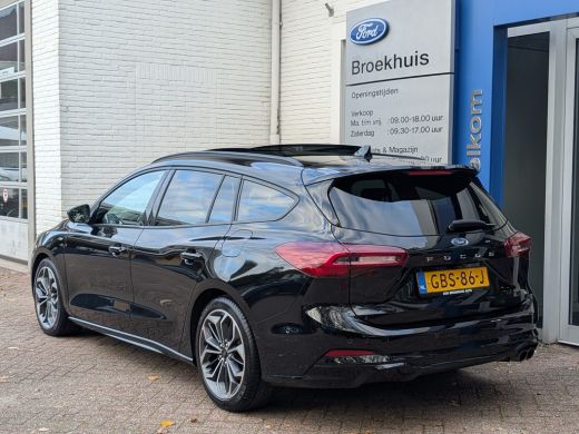 Ford Focus 1.0 EcoBoost Hybrid ST Line X 155pk | Pano | B&O | Adap. Cruise | Elek. Achterklep | Dodehoek | A... ActivLease financial lease