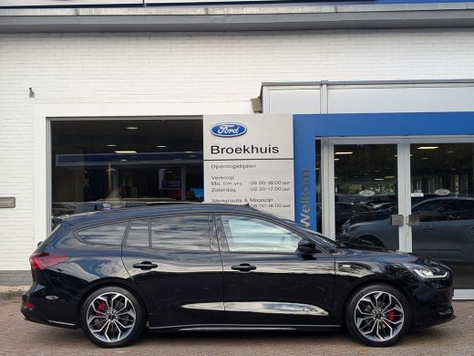 Ford Focus 1.0 EcoBoost Hybrid ST Line X 155pk | Pano | B&O | Adap. Cruise | Elek. Achterklep | Dodehoek | A... ActivLease financial lease