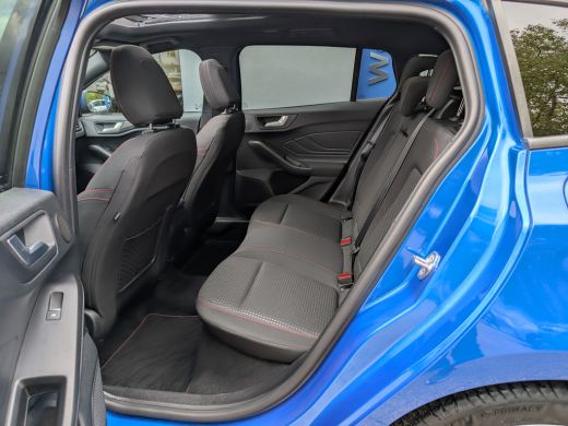 Ford Focus 1.0 EcoBoost Hybrid ST Line X 155pk | Winter Pack | Adap. Cruise | Elek. achterklep | B&O | AGR B... ActivLease financial lease